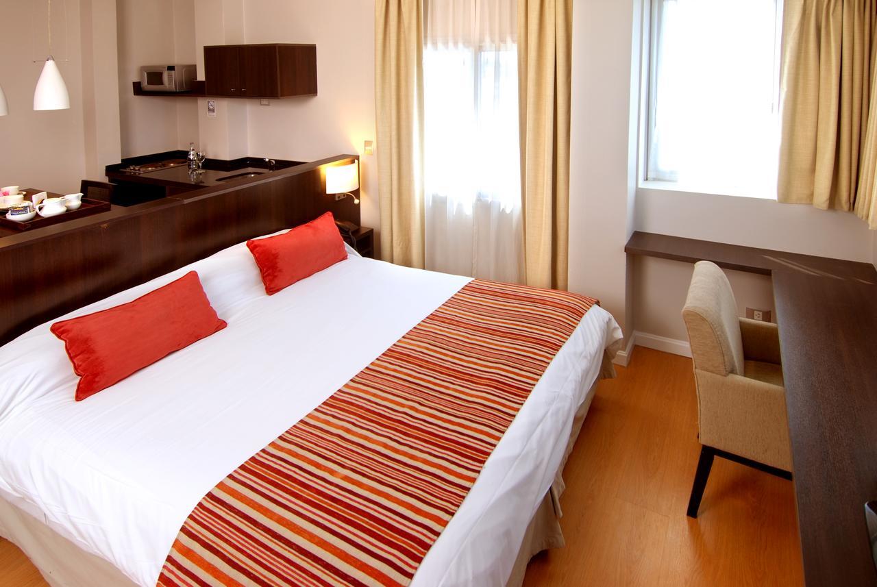 Plaza Suites Campana Eksteriør billede