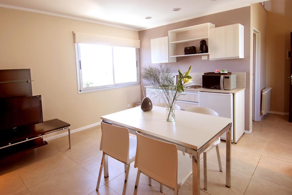 Plaza Suites Campana Eksteriør billede