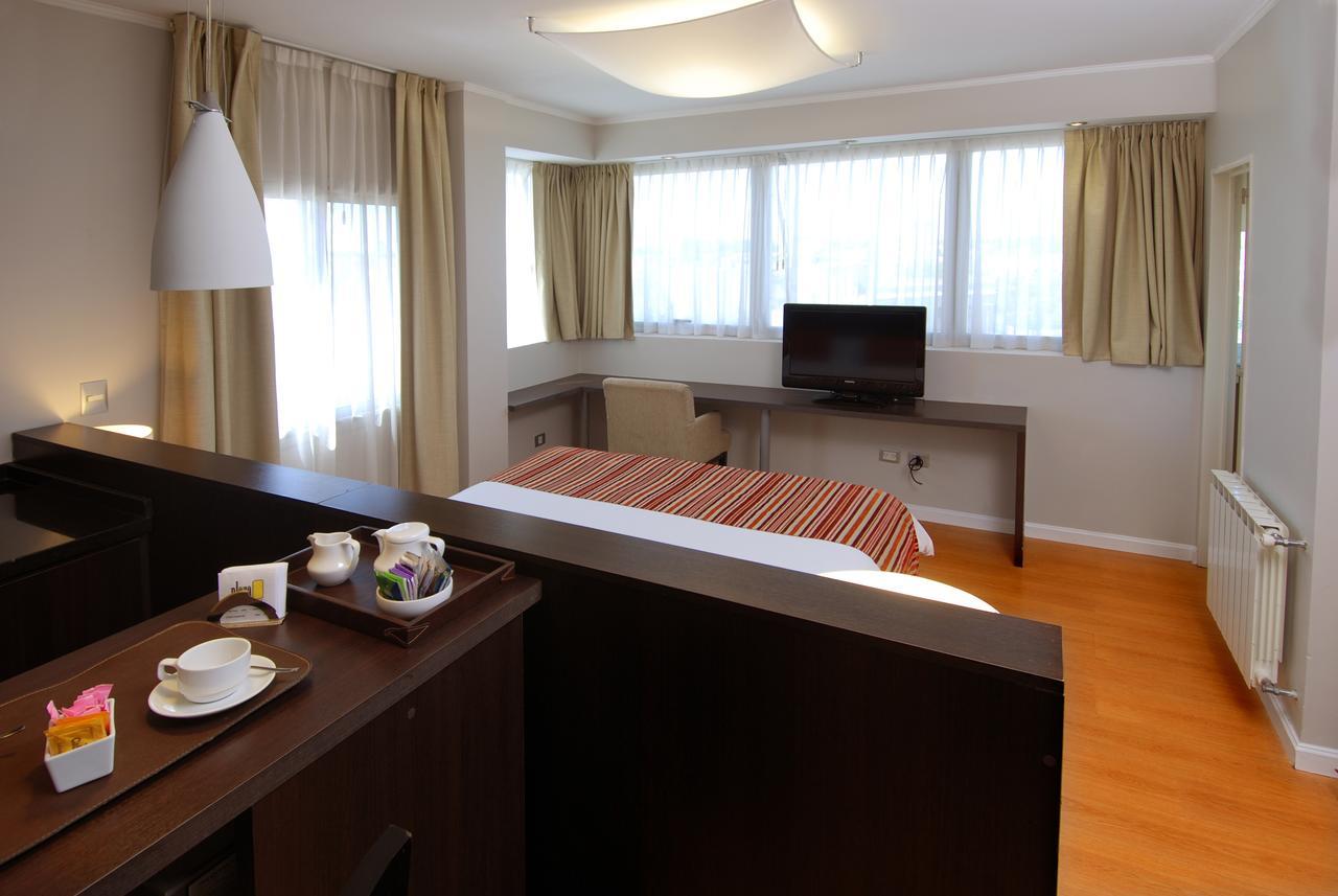 Plaza Suites Campana Eksteriør billede